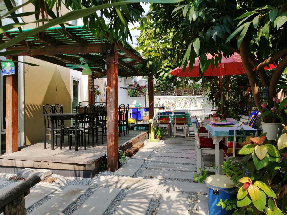 Hotel Wood House Pattaya Zewnętrze zdjęcie