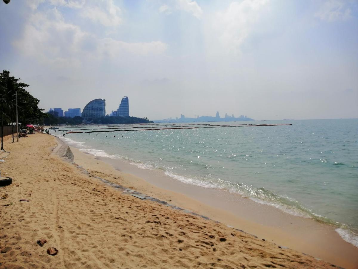 Hotel Wood House Pattaya Zewnętrze zdjęcie