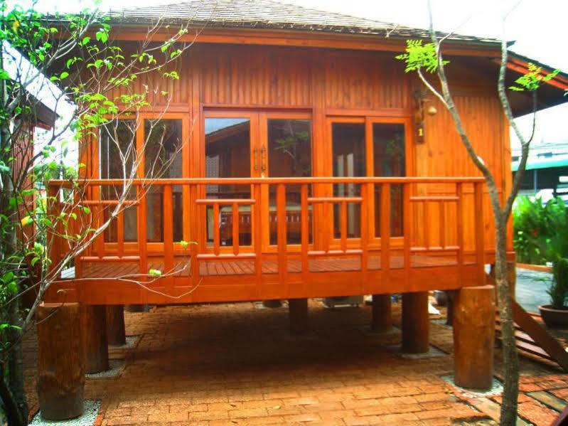Hotel Wood House Pattaya Zewnętrze zdjęcie